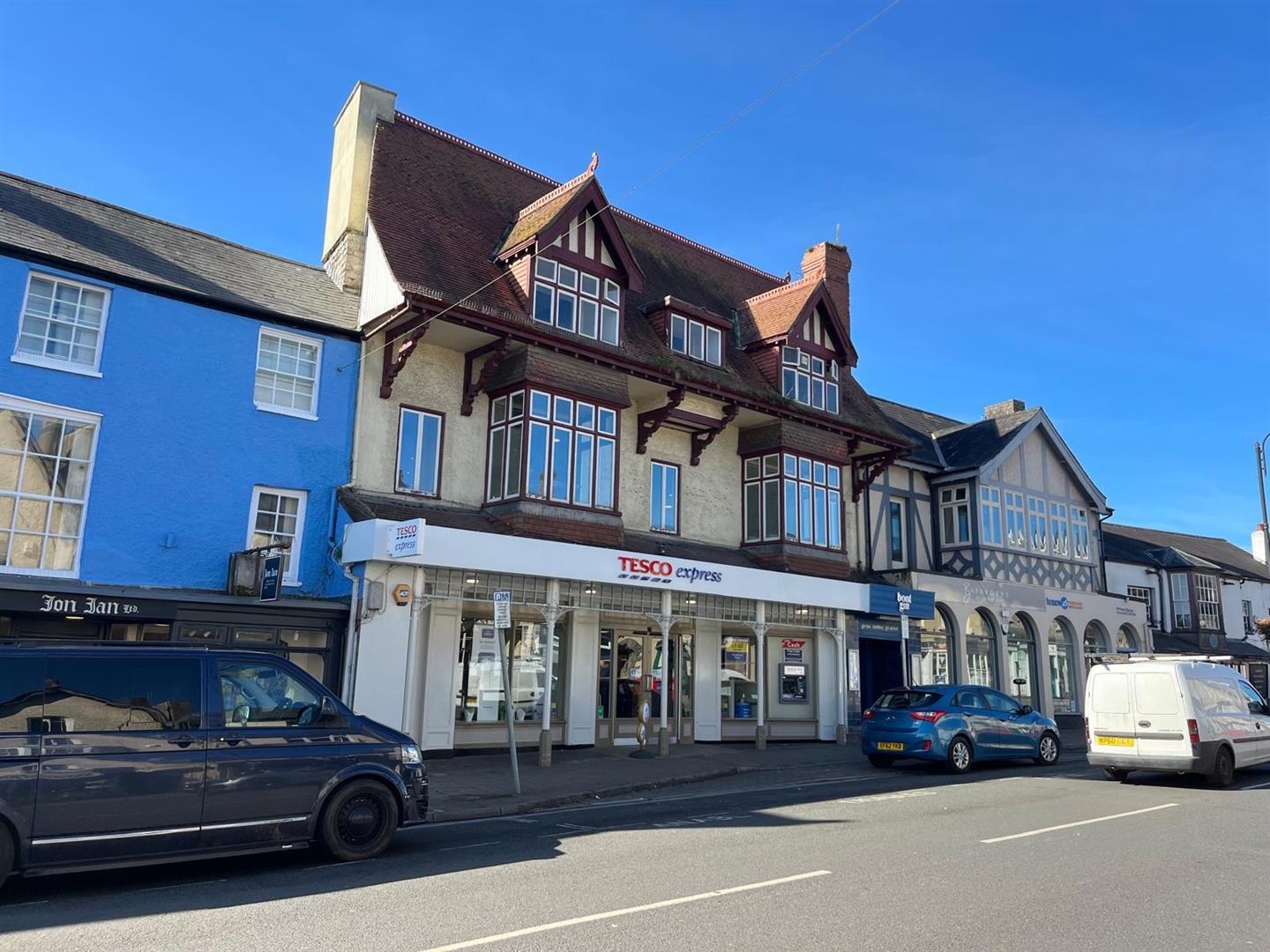 1st and 2nd Floors, 44 High Street, Cowbridge, Vale of Glamorgan, CF71 7AE